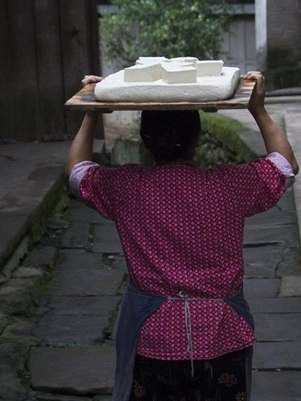 Selling Bean Curd 